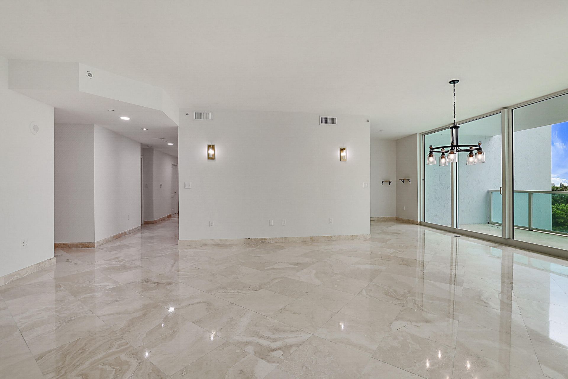 500 SE Mizner Boulevard, Unit A608, Boca Raton, FL 33432 Photo