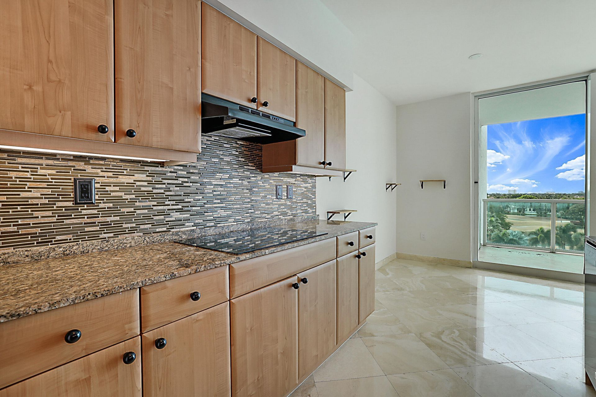 500 SE Mizner Boulevard, Unit A608, Boca Raton, FL 33432 Photo