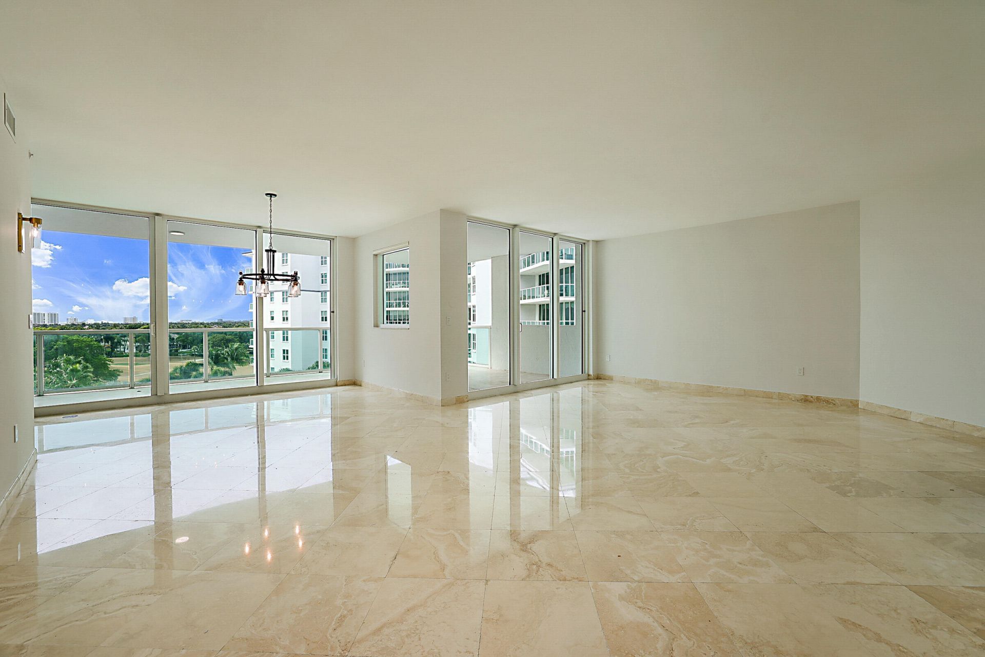 500 SE Mizner Boulevard, Unit A608, Boca Raton, FL 33432 Photo