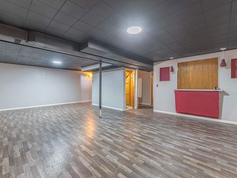 1300 Edgebrook Avenue, New Carlisle, OH 45344 Photo 19