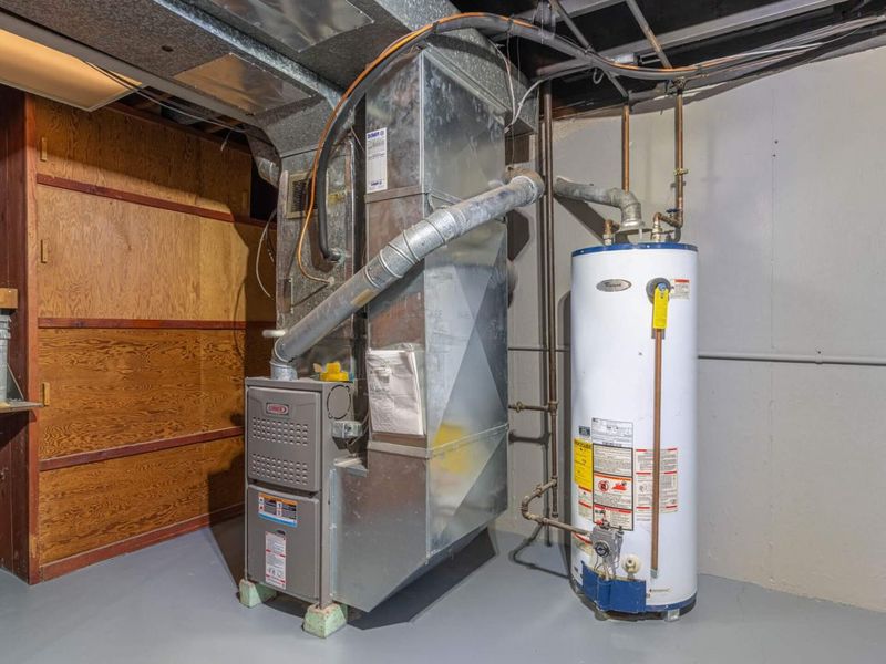 1300 Edgebrook Avenue, New Carlisle, OH 45344 Photo 22