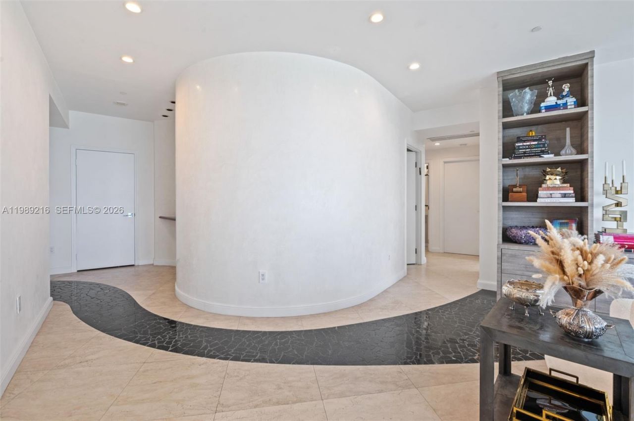 9601 Collins Ave , Unit 1504, Bal Harbour, FL 33154 Photo