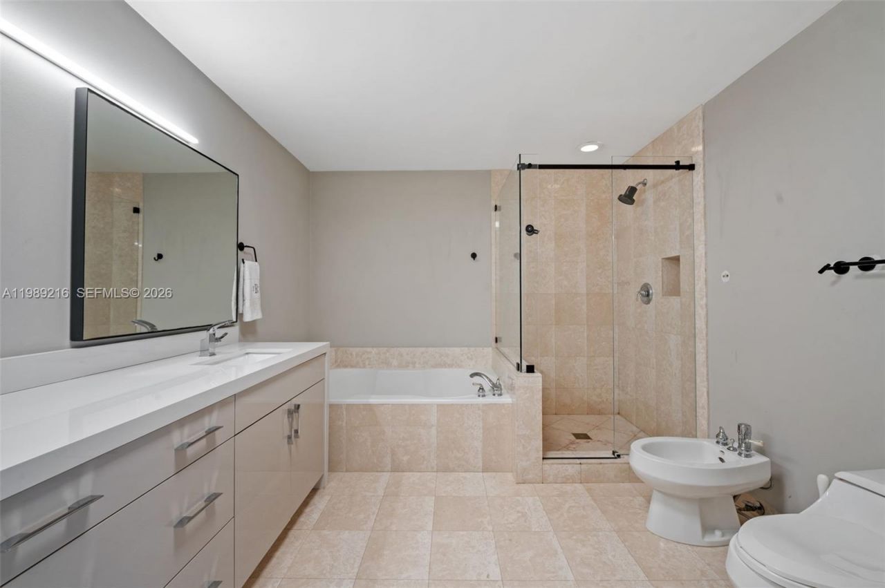 9601 Collins Ave , Unit 1504, Bal Harbour, FL 33154 Photo