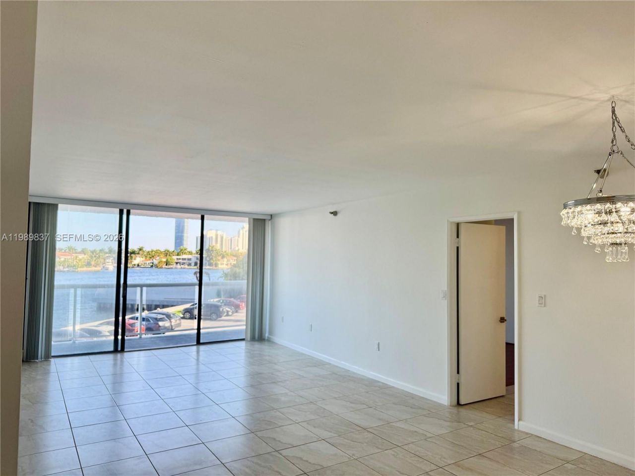 20515 E Country Club Dr, Unit 246, Aventura, FL 33180 Photo