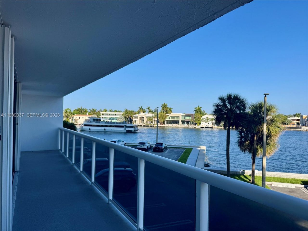 20515 E Country Club Dr, Unit 246, Aventura, FL 33180 Photo