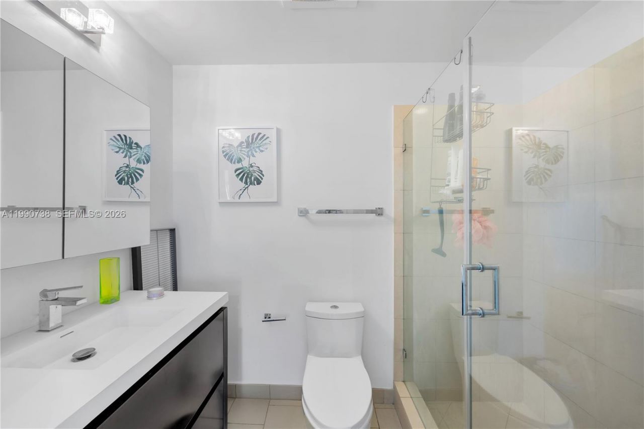 79 SW 12th St, Unit 2401-S, Miami, FL 33130 Photo