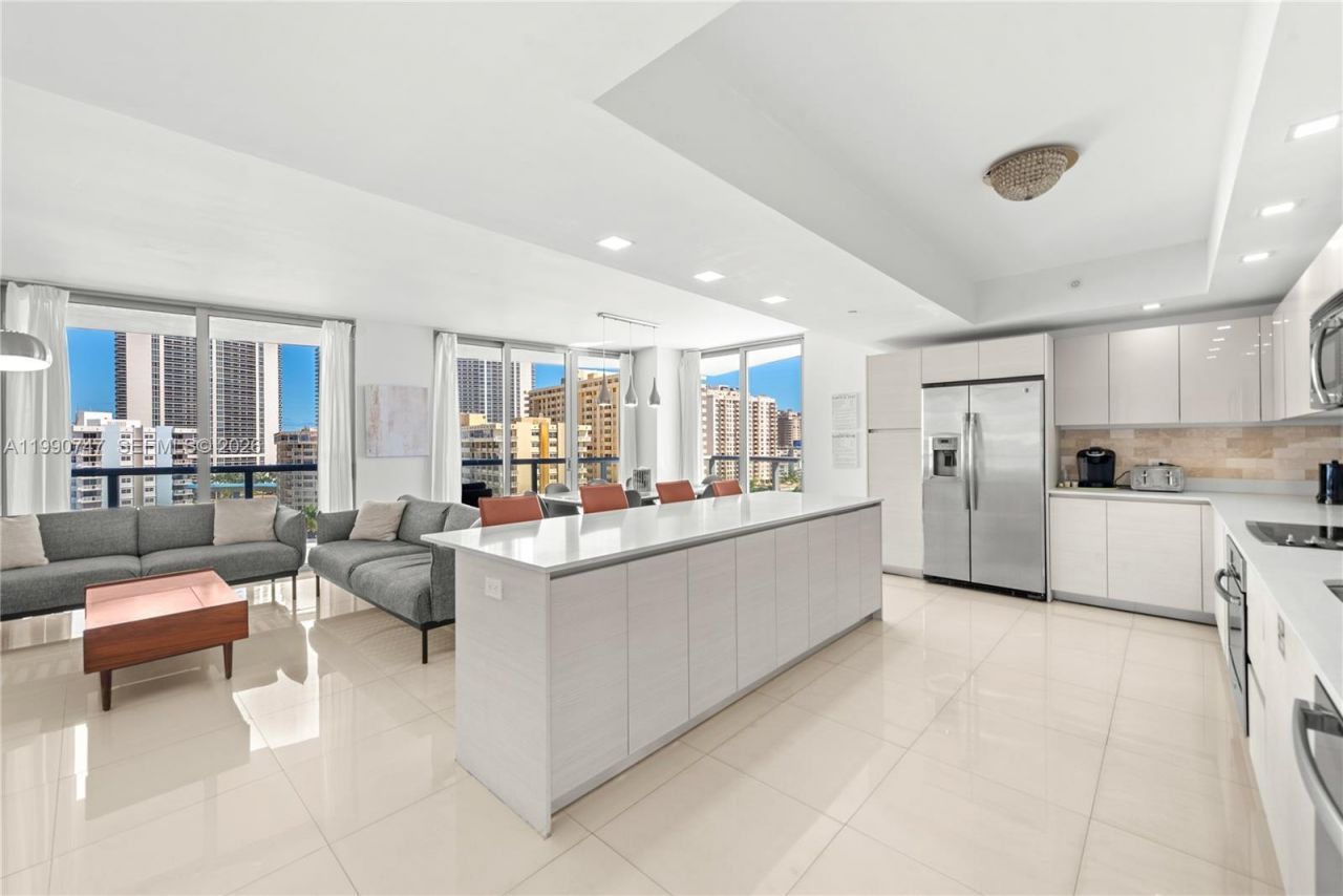 2600 E Hallandale Beach Blvd , Unit T1001, Hallandale Beach, FL 33009 Photo