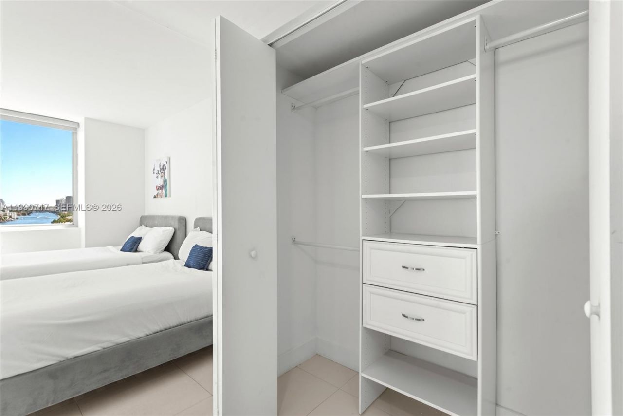 2600 E Hallandale Beach Blvd , Unit T1001, Hallandale Beach, FL 33009 Photo