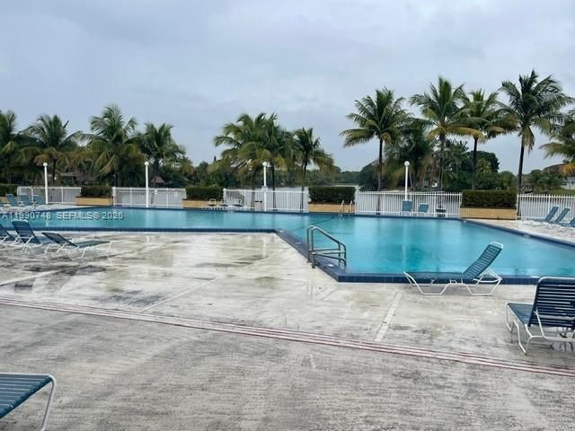 14421 N Kendall Dr , Unit 407M, Miami, FL 33186 Photo