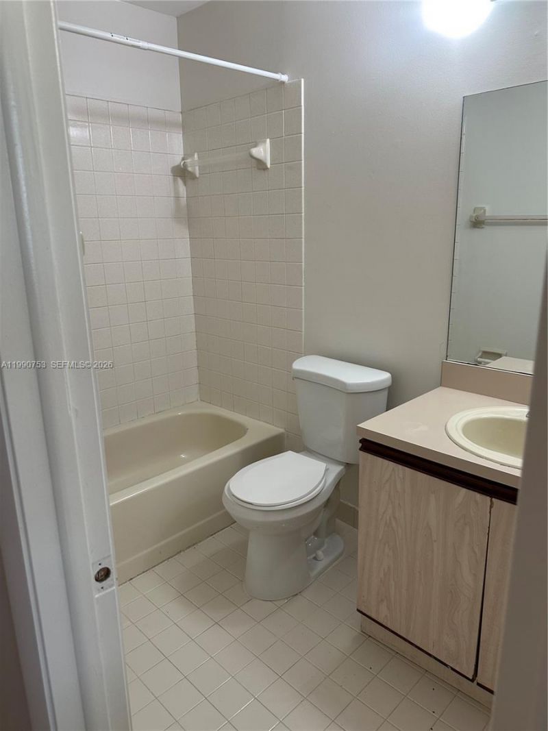 14261 SW 94th Cir Ln Unit 105-20, Unit 105-20, Miami, FL 33186 Photo