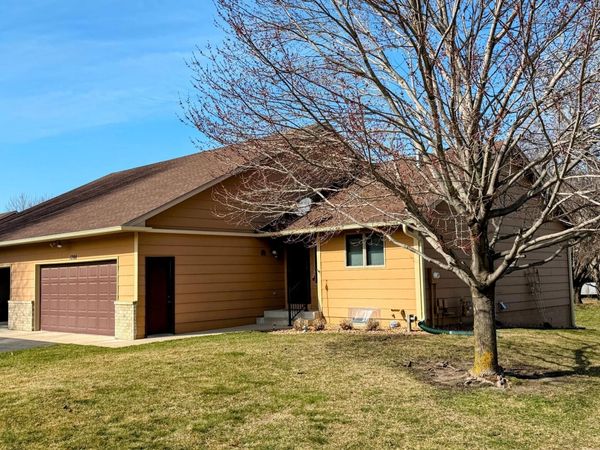 1700 Humphrey Court, Northfield, MN 55057