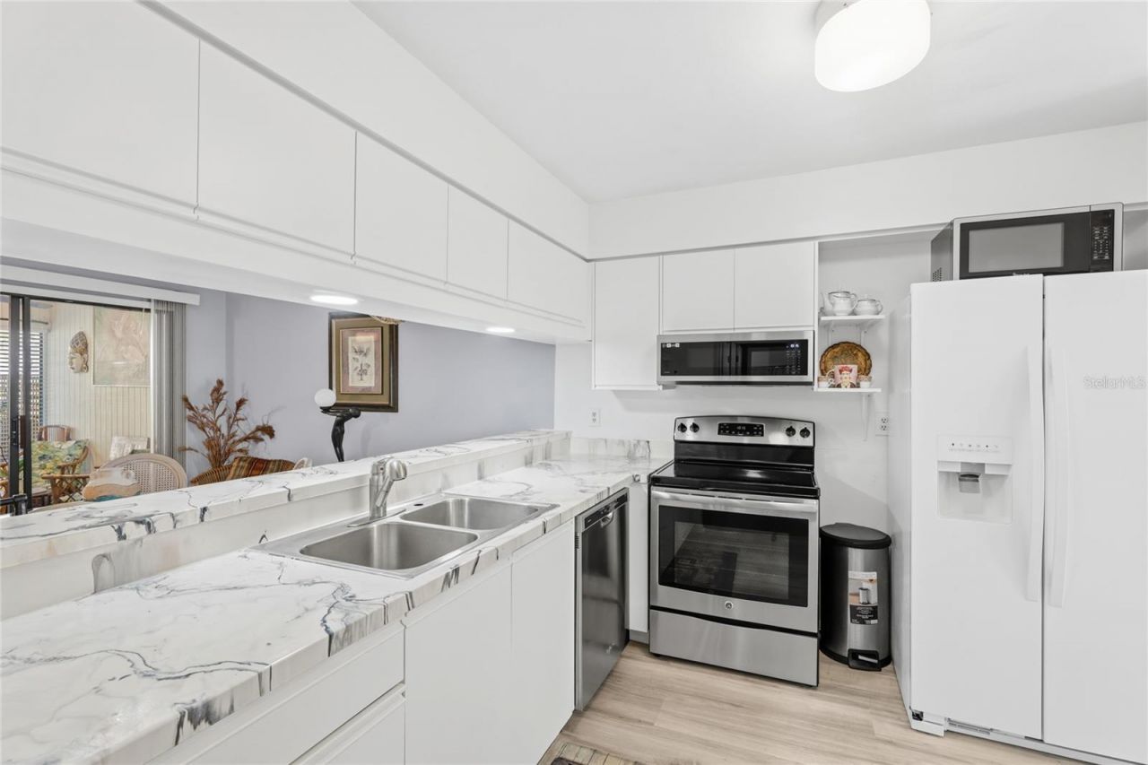 5406 11th Street Circle E, Bradenton, FL 34203 Photo