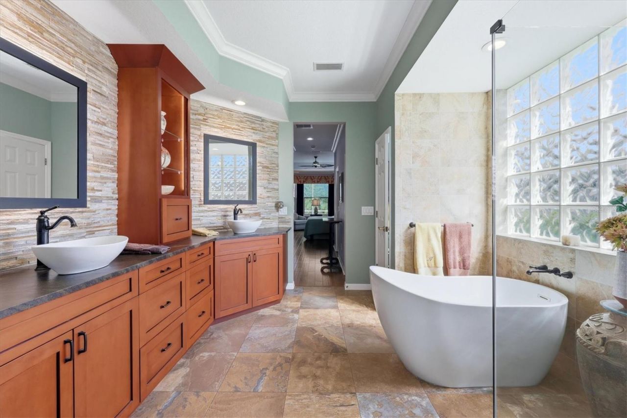 8045 Waterview Boulevard , Lakewood Ranch, FL 34202 Photo