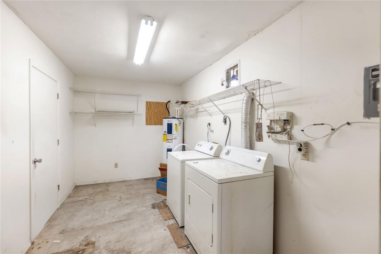 508 63rd Avenue Drive W, Bradenton, FL 34207 Photo