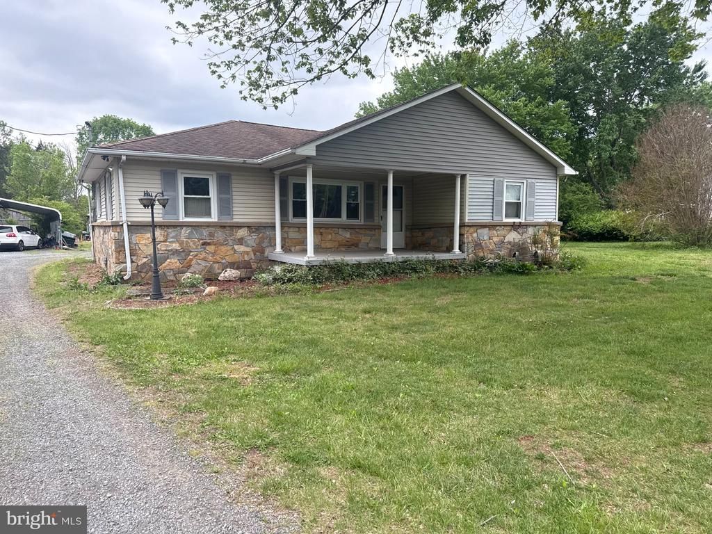 6281 Catlett Road, Bealeton, VA 22712 Main Photo