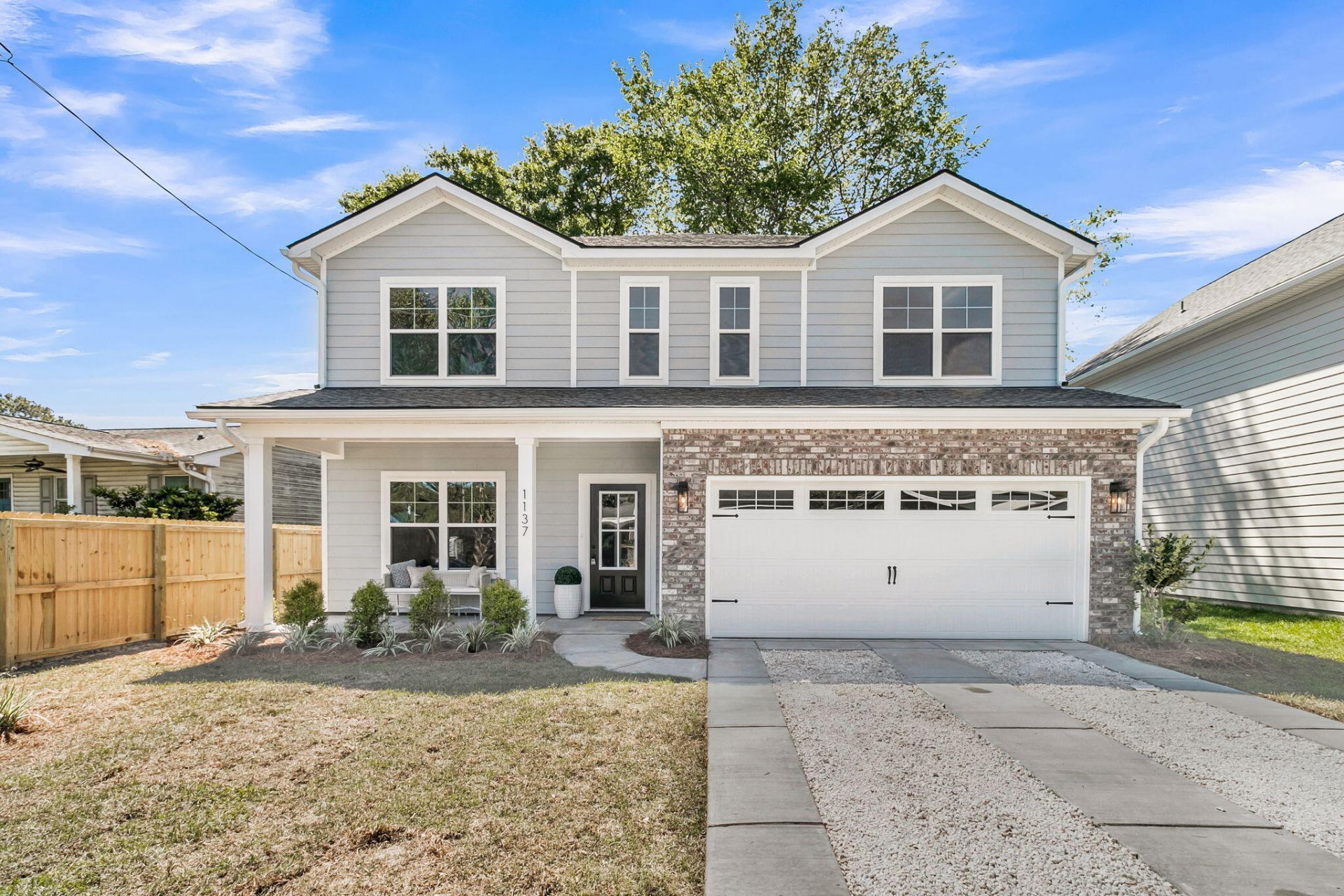 1137 Forbes Avenue Photo 1