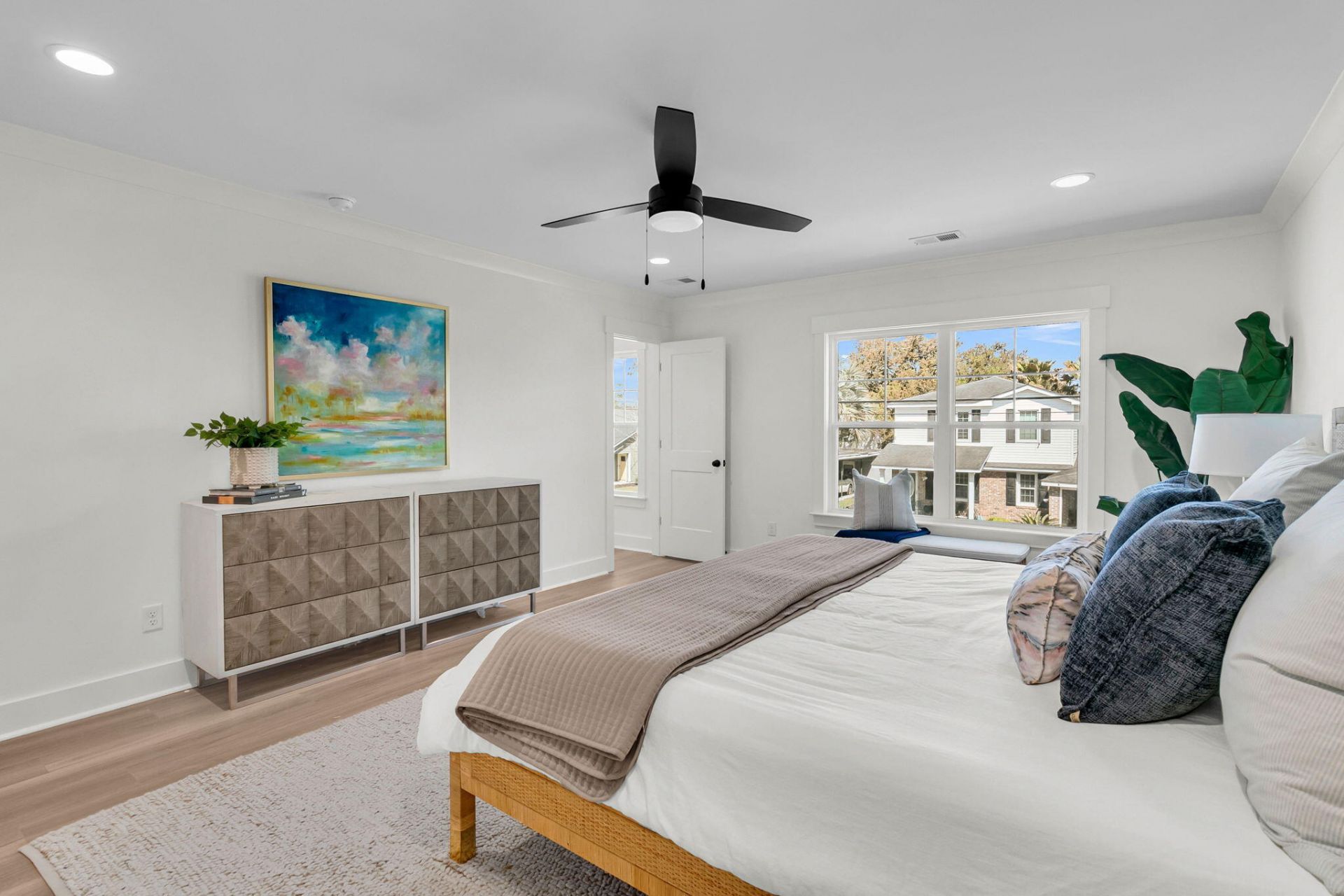 1137 Forbes Avenue Photo 29