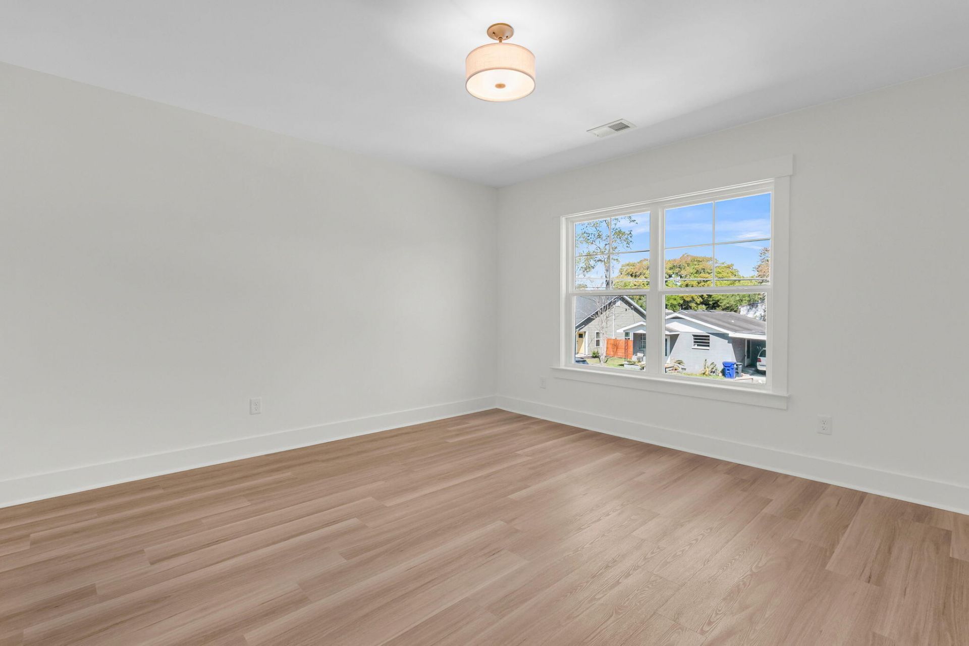 1137 Forbes Avenue Photo 39