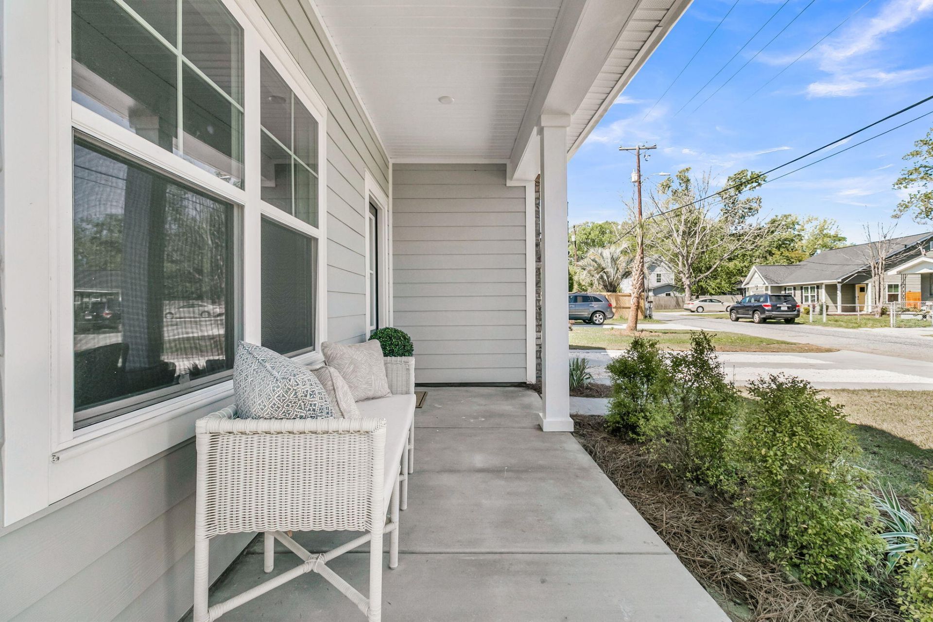 1137 Forbes Avenue Photo 4