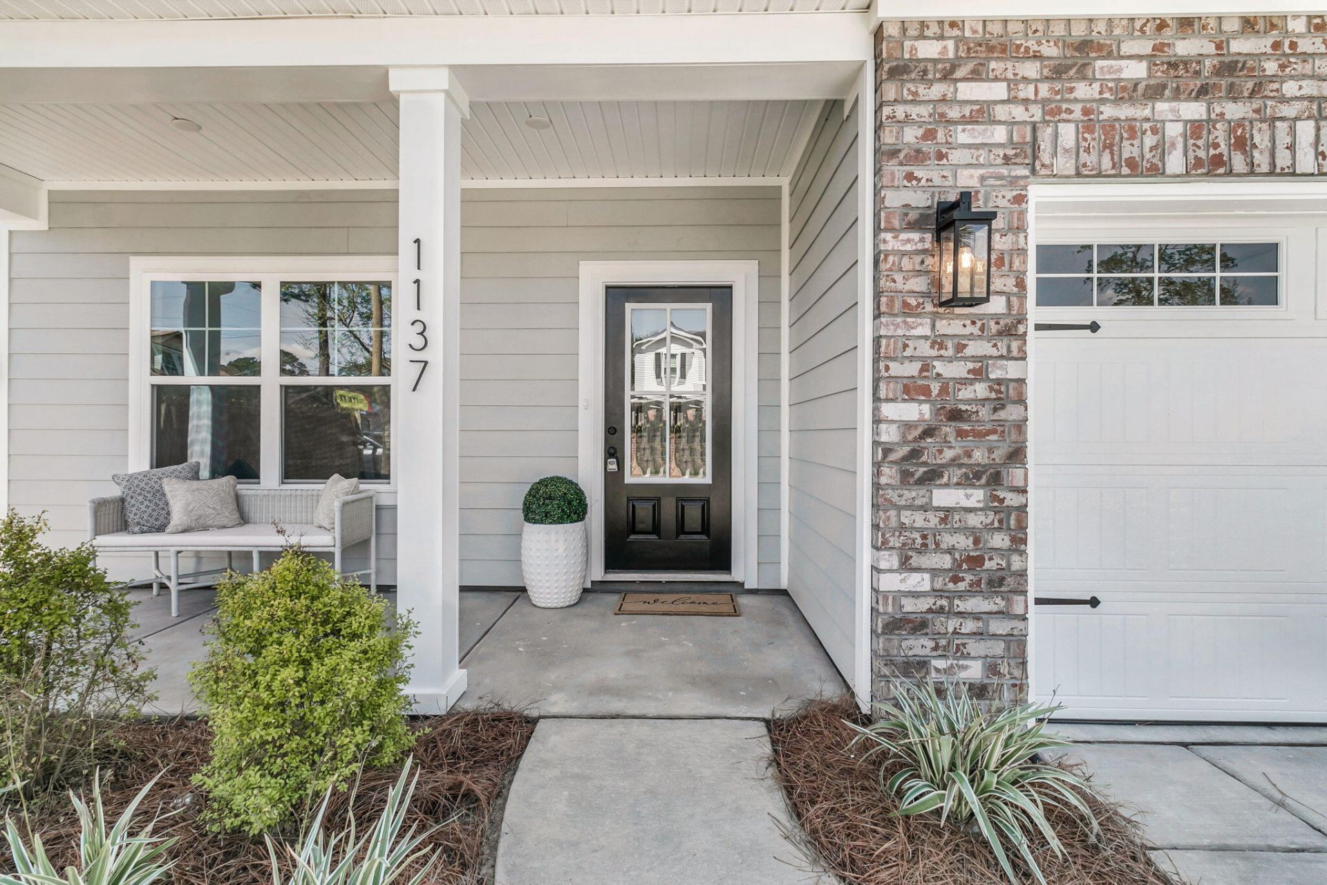 1137 Forbes Avenue Photo 5