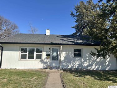 250 N Lincoln Avenue , Fremont, NE 68025