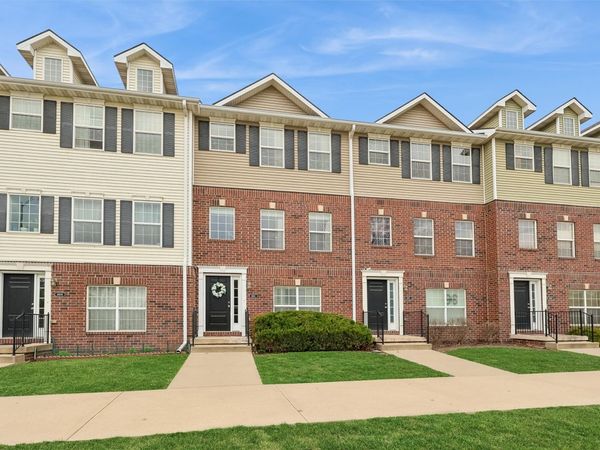 6913 Jack London Drive, Johnston, IA 50131