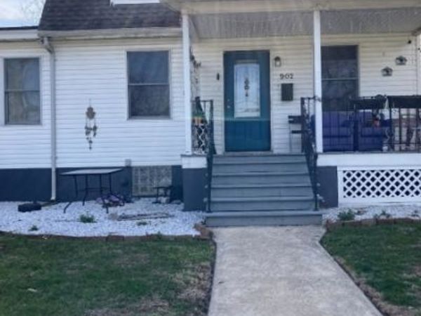 902 Lee Ave, North Brunswick, NJ 08902