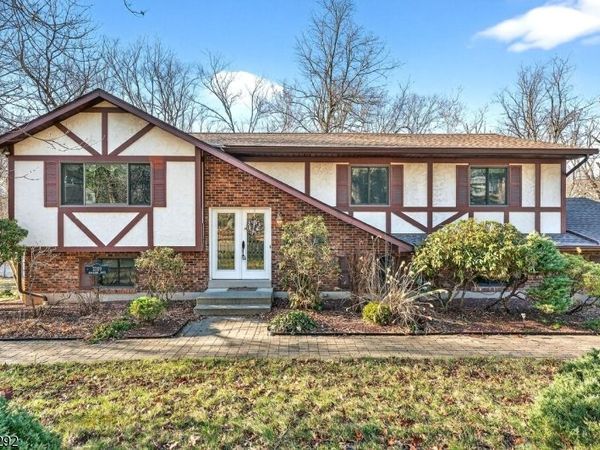 2289 Brookside Dr, Bridgewater, NJ 08836