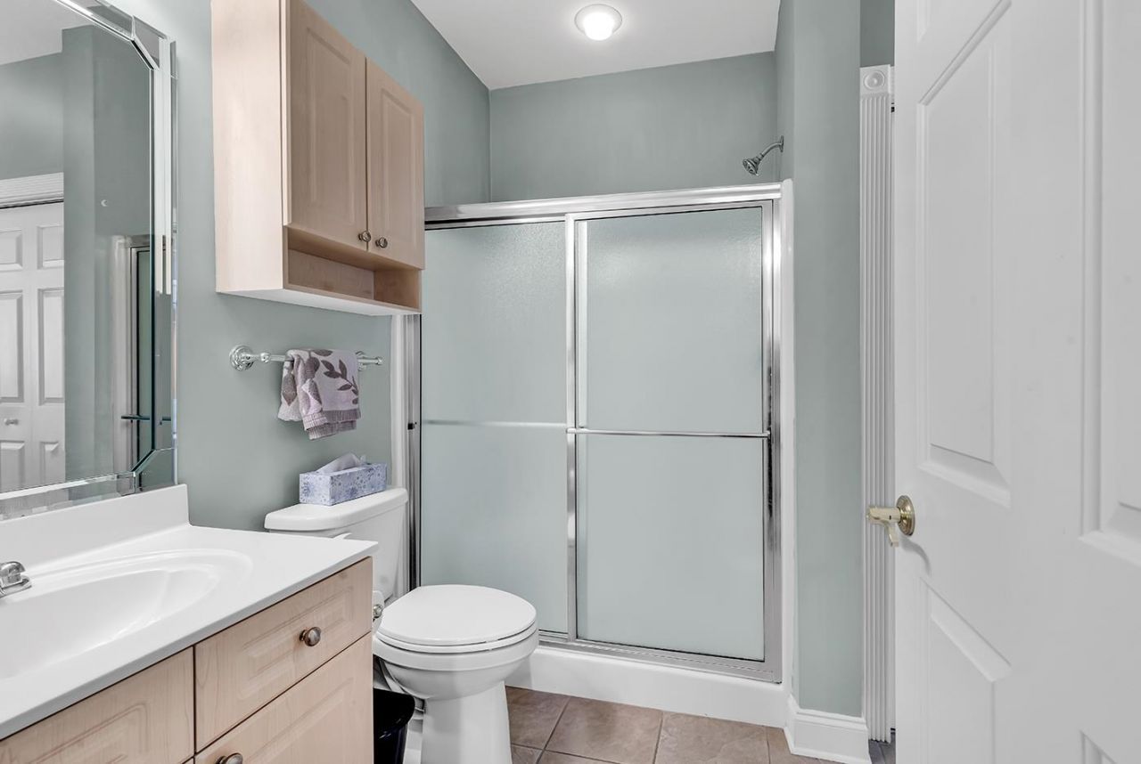 4879 Luster Leaf Circle  Photo 26