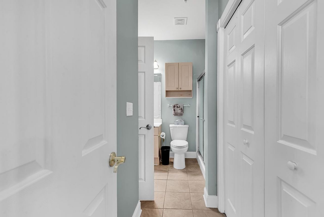 4879 Luster Leaf Circle  Photo 27