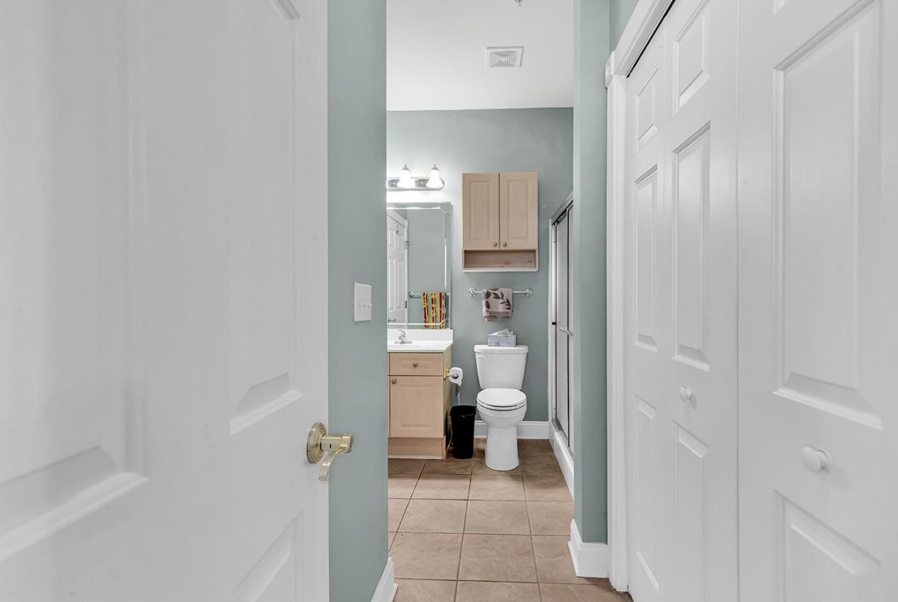 4879 Luster Leaf Circle  Photo 28