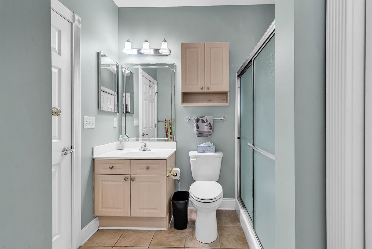 4879 Luster Leaf Circle  Photo 29