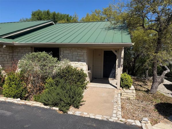 300 Poker Chip, Unit 12, Horseshoe Bay, TX 78657