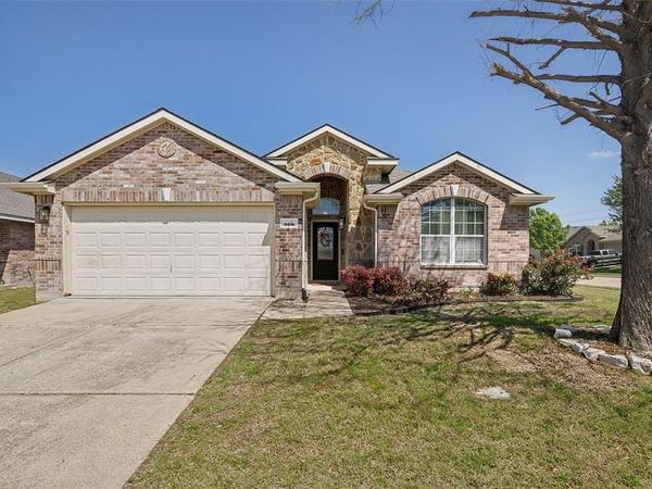 908 Johnson City Avenue, Forney, TX 75126
