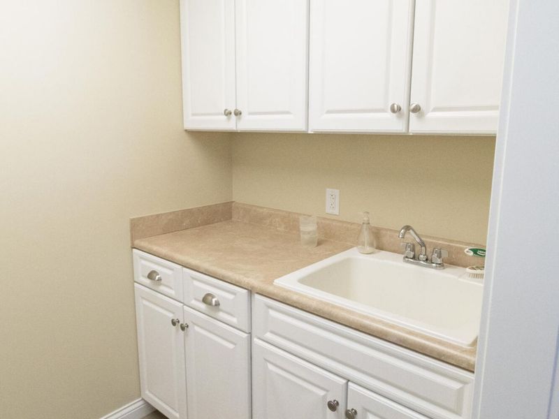 731 Sherwood Drive, Troy, OH 45373 Photo 22