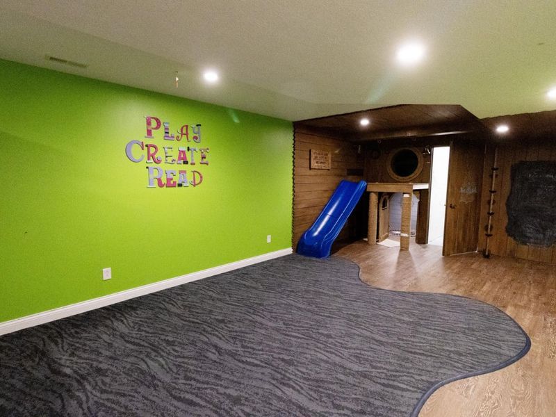 731 Sherwood Drive, Troy, OH 45373 Photo 32