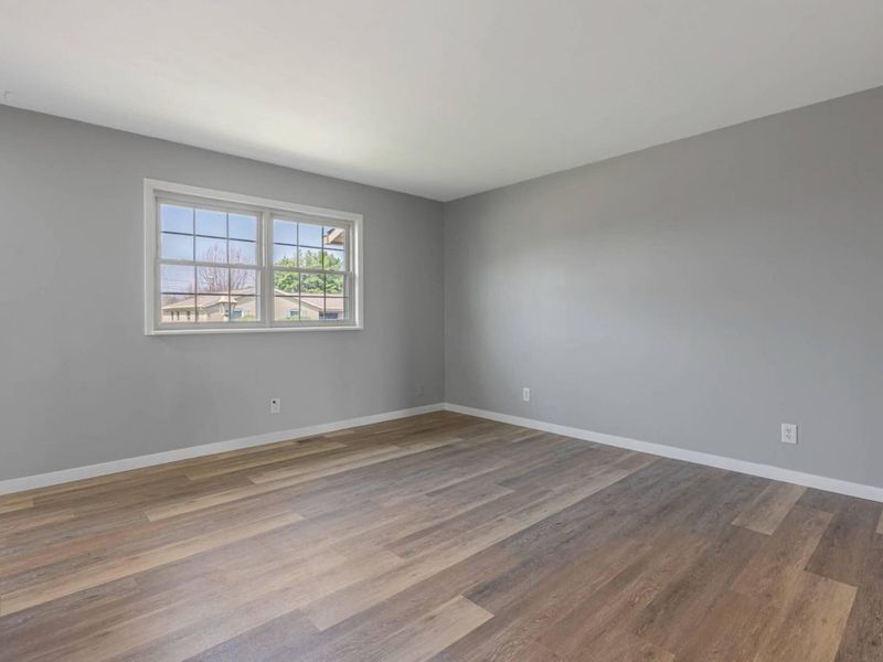 1300 Edgebrook Avenue, New Carlisle, OH 45344 Photo 3