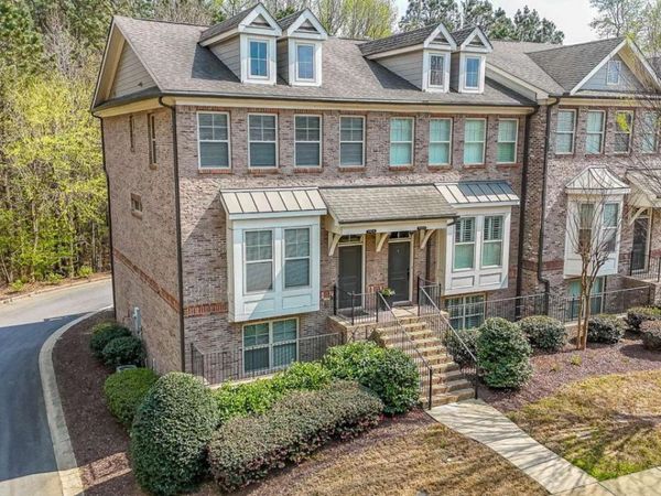 7910 Willoughby Court, Alpharetta, GA 30005