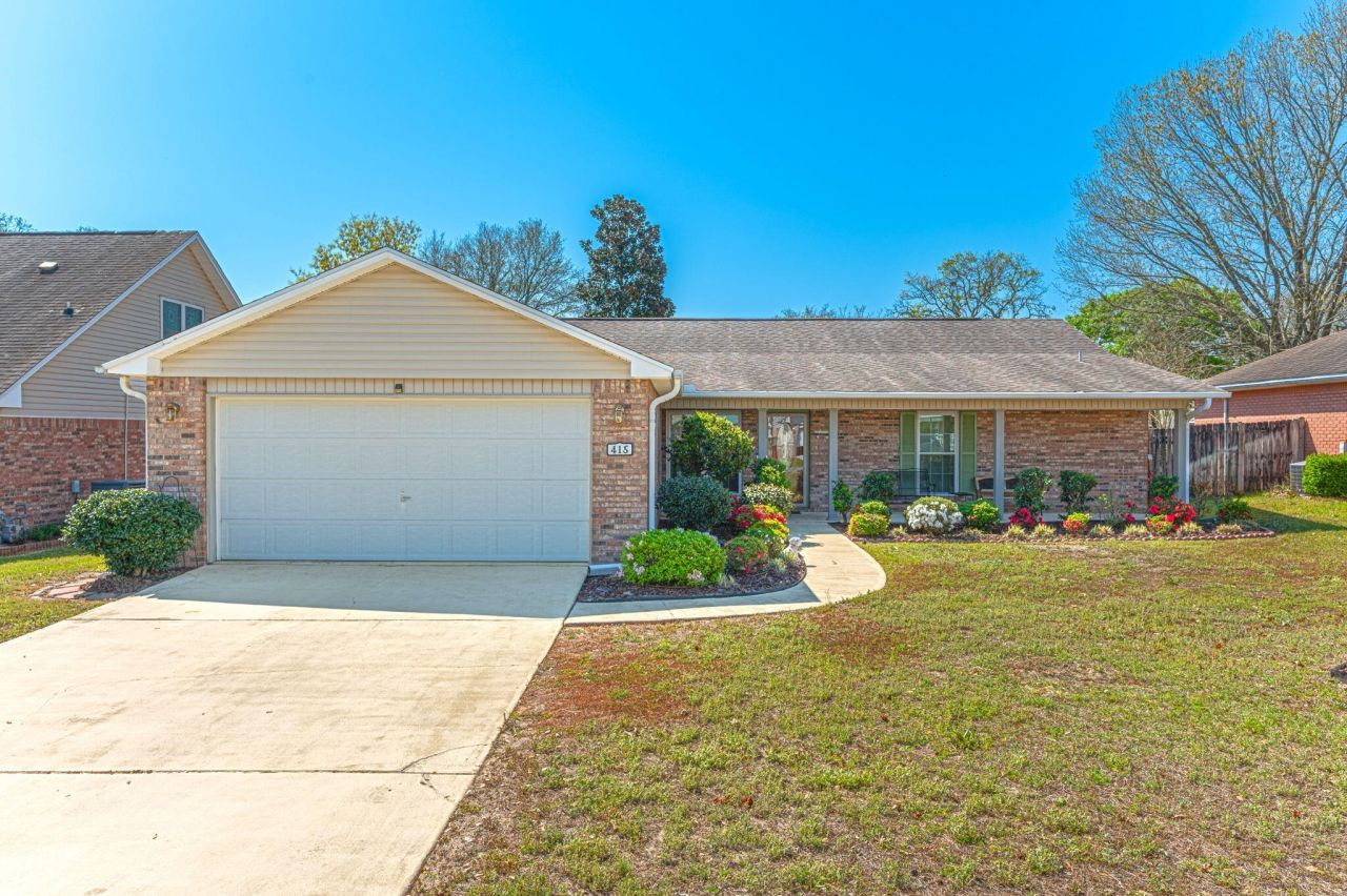 415 Whirlaway Court, Crestview, FL 32539 Main Photo