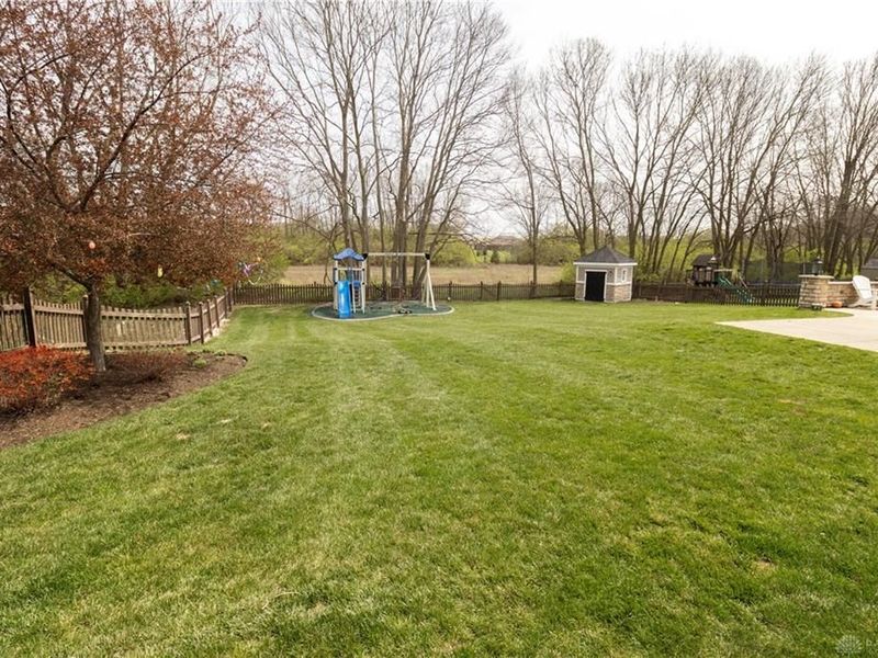 731 Sherwood Drive, Troy, OH 45373 Photo 30