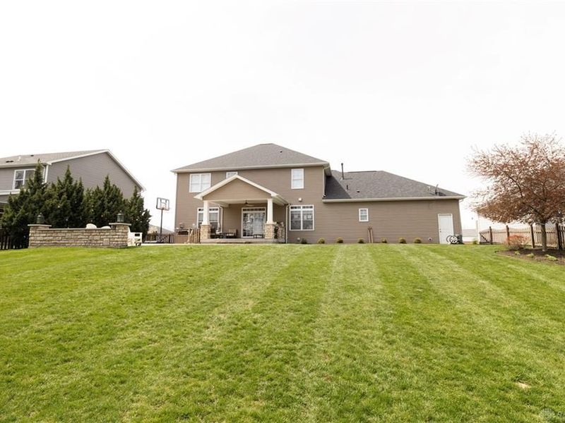 731 Sherwood Drive, Troy, OH 45373 Photo 32