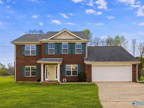 124 Vandenberg Lane, Harvest, AL 35749