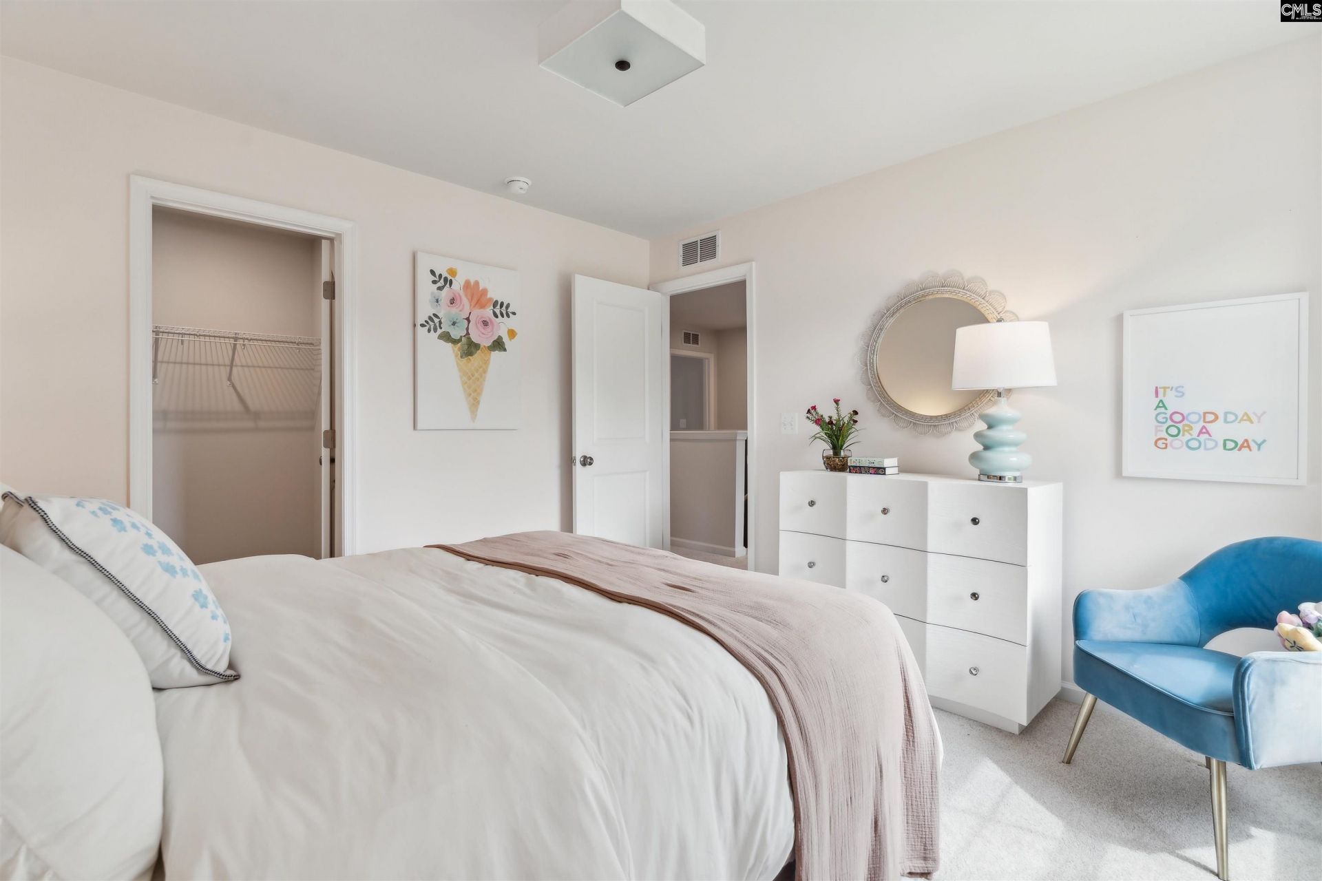 194 Kingfield Drive Photo 35