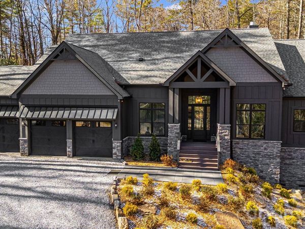 202 Lakeshore Drive , Sapphire, NC 28774