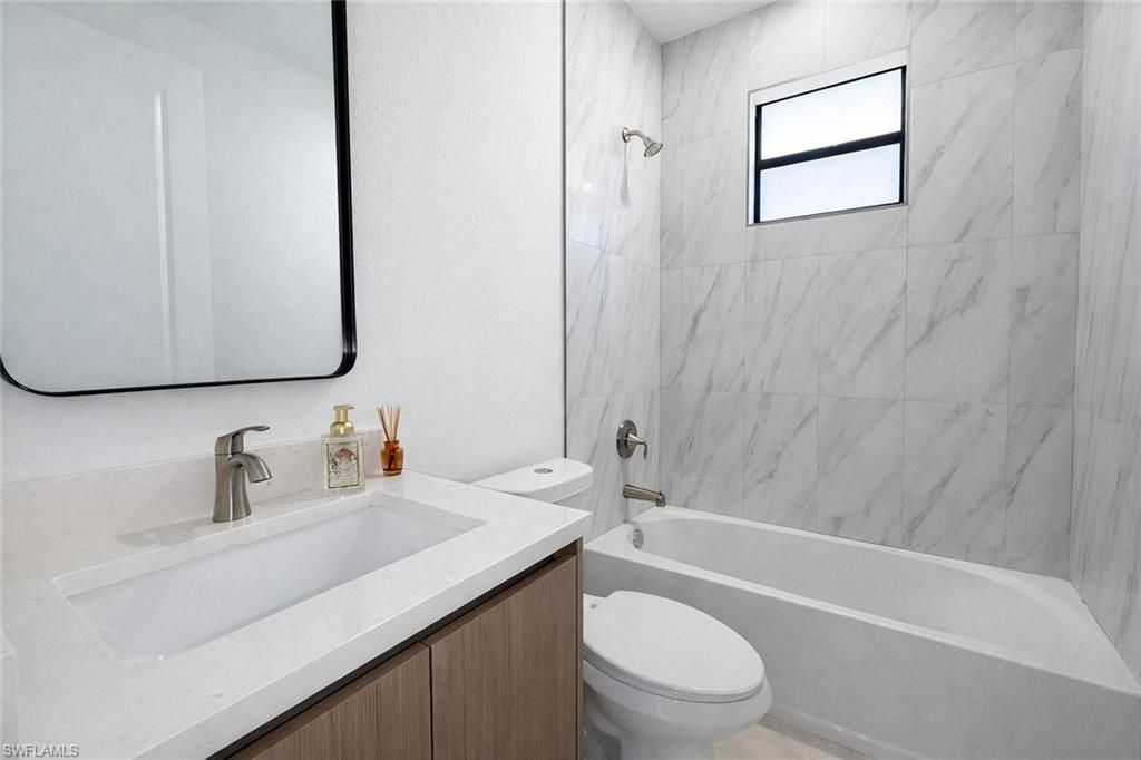 211 NW 25th Ave , Cape Coral, FL 33993 Photo