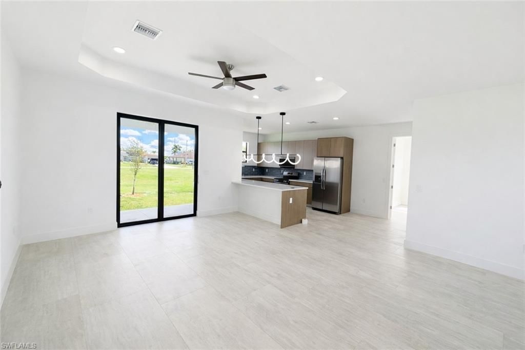 211 NW 25th Ave, Cape Coral, FL 33993 Photo