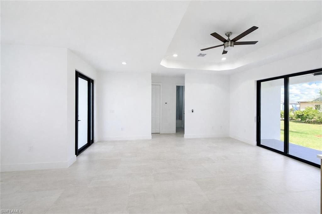 211 NW 25th Ave, Cape Coral, FL 33993 Photo