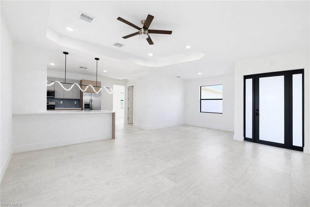 211 NW 25th Ave, Cape Coral, FL 33993 Photo