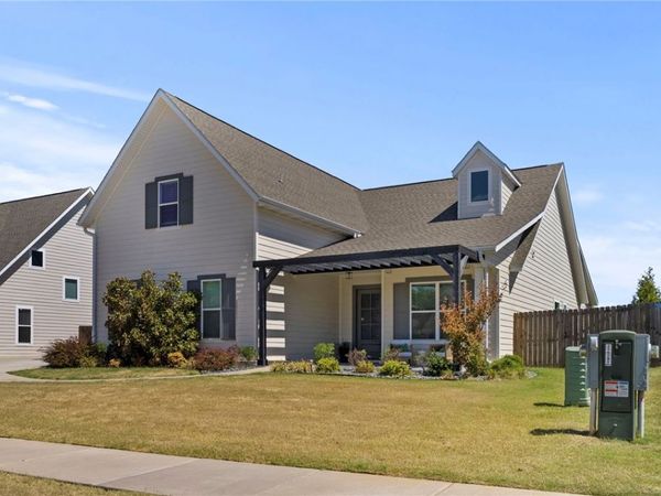 2711 S 20th Place, Rogers, AR 72758