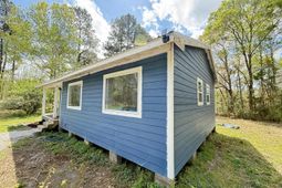 285 Koger Drive photo 4